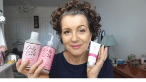 Curly Girl Method, Frizz to Curl, Cordellia and her Curly Hair